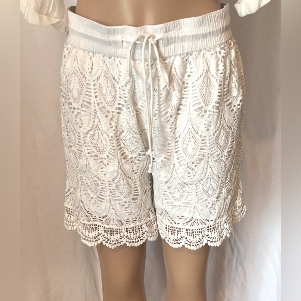 White Lace Women Shorts